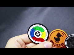 Label Pakaian Suede Logo Timbul Patch Silikon Injeksi Mikro 3D