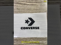 Pabrik Kualitas Tinggi Cetak 3D Logo Silikon Transfer Panas Label Transfer Termal Setrika Panas o