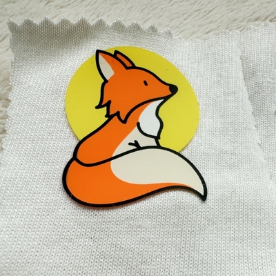 Label Transfer Panas Silikon 3D Berwarna Berkelanjutan Untuk Kaos
