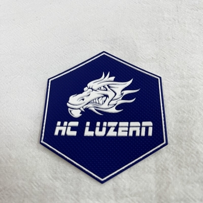 Pabrik Custom TPU Panas Transfer Patch 3D Soft TPU Patch Panas Transfer Label Custom Transfer TPU Panas untuk penggunaan pakaian
