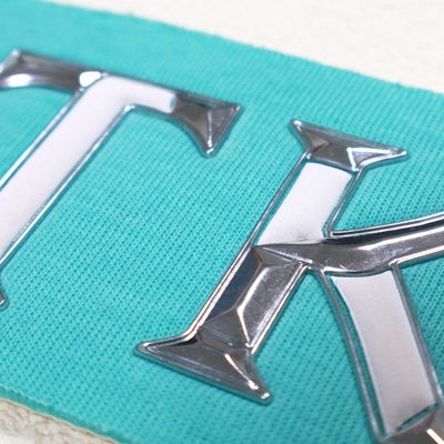 Kualitas tinggi Custom 3D TPU Transfer Patches Waterproof Metal Badges Disesuaikan Label Transfer Panas untuk Pakaian Tas Sepatu Penggunaan