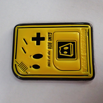 Shiny Yellow High Frenquency 3D TPU Iron On Patchs For Youngman Wear